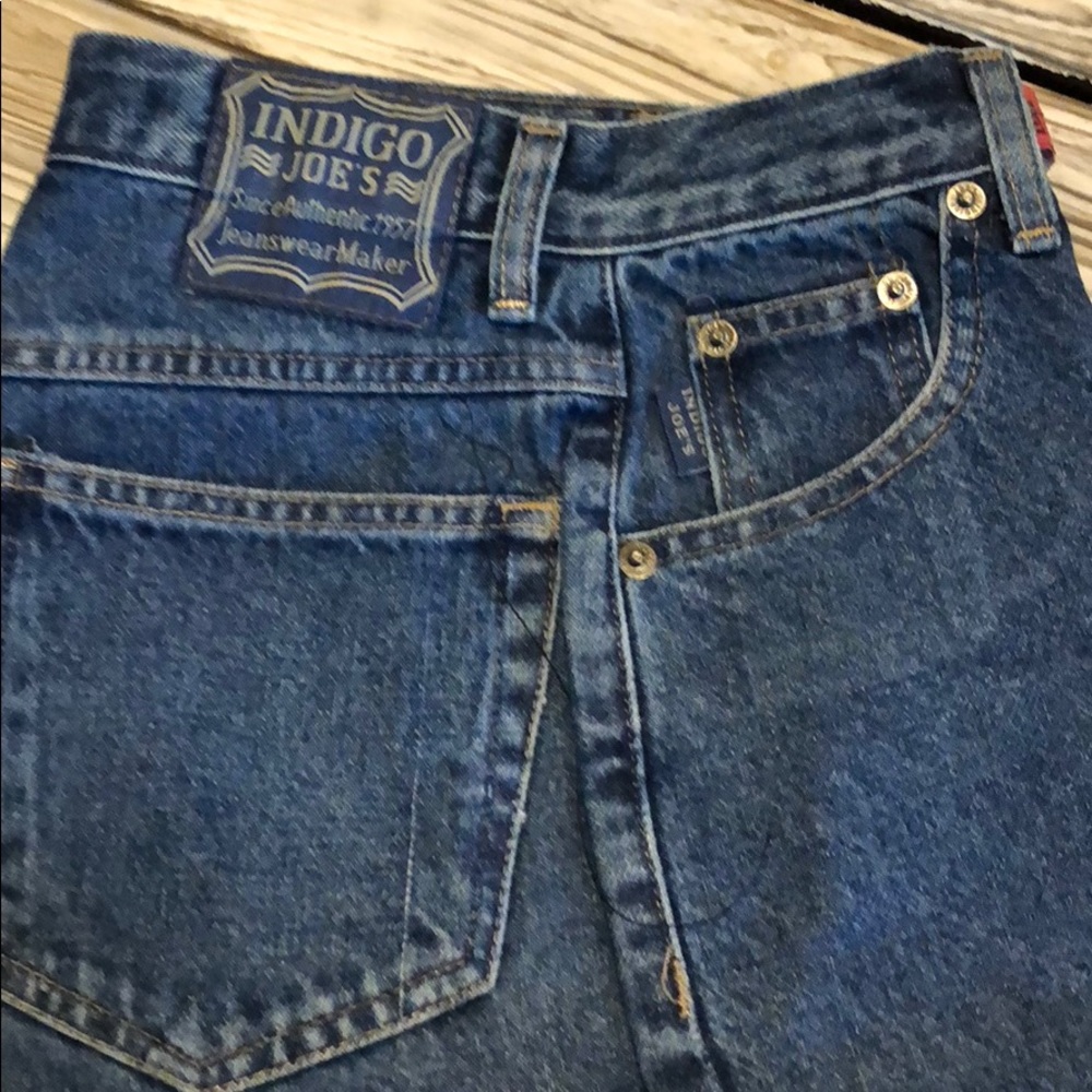 Jeans - Picture 2 of 4